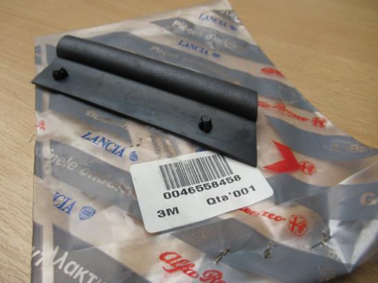 46558458 Bekleding motorkap linkerzijde