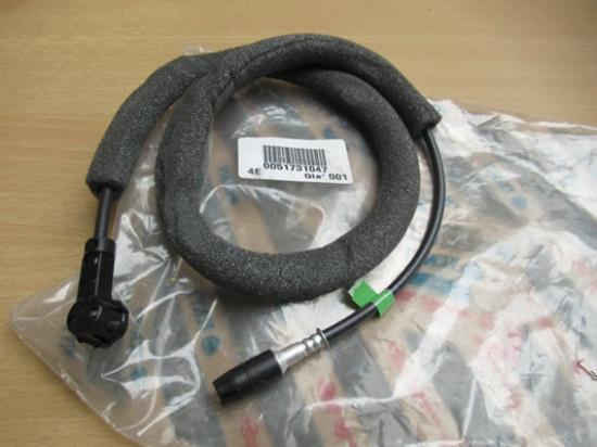 51731047 Elektrische kabel voor radio L=790