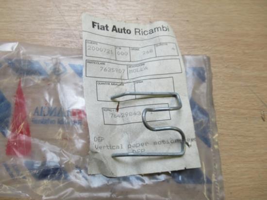 7635907 Veertje voorstoel