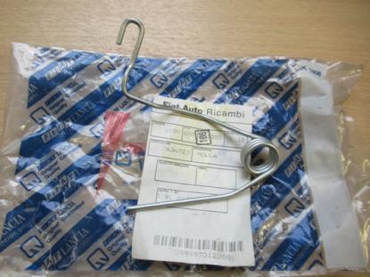 7636723 Veer voor motorkapontgrendeling