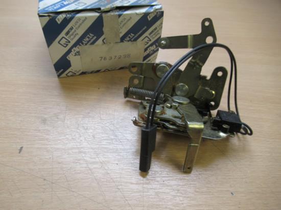 7637238 Portierslot rechter voorzijde