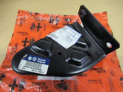 7640508 Achterbumper beugel rechterzijde