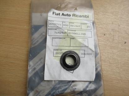 7642469 Schotel voor distributie