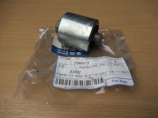 7649513 Demper voor koppeling