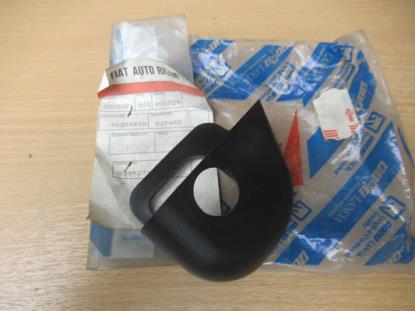 46305470 Beschermplaat voorstoelen rechterzijde