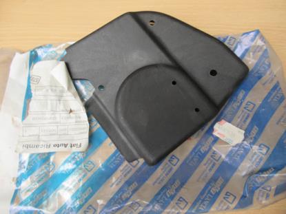 46305633 Bescherming motorruimte rechterzijde