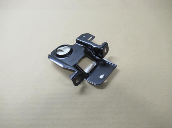 51795450 Radiateur beugel rechterzijde