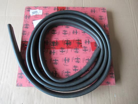 60627212 Deurrubber voorzijde rechts