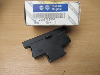 7732507 Verwarmingschakelaar