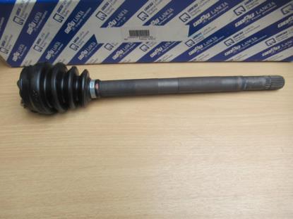 7739015 Aandrijfashelft linkerzijde