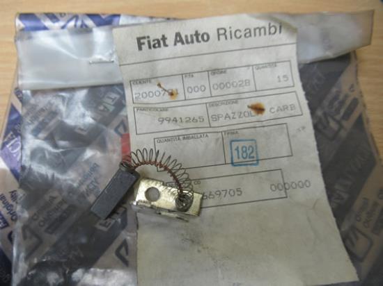 9941265 Koolborstel voor dynamo