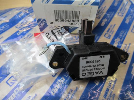 9943820 Spanningsregelaar dynamo Valeo