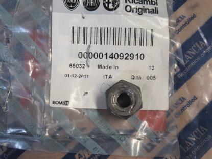 14092910 Moer voor uitlaat