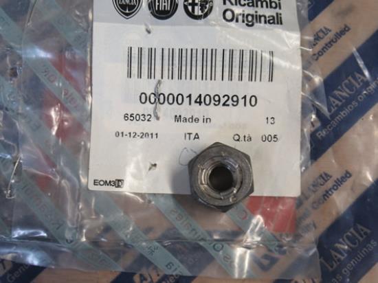 14092910 Moer voor uitlaat