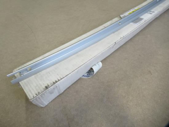 1484095677 Dakraamgeleider rechterzijde