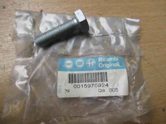 15970924 Bout M10x35