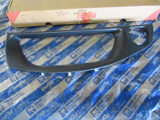 716036614 Sierstuk voor dashboard