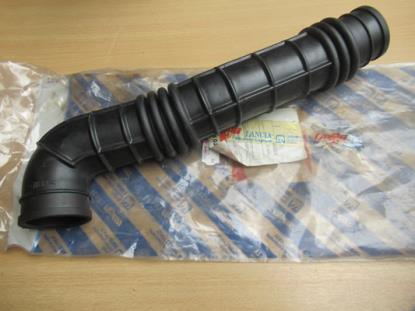 7742684 Slang luchtfilterhuis