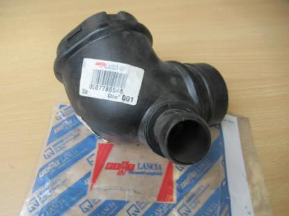 7786548 Luchtinlaatslang