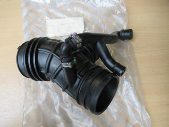 7786568 Luchtslang 2.0 20v