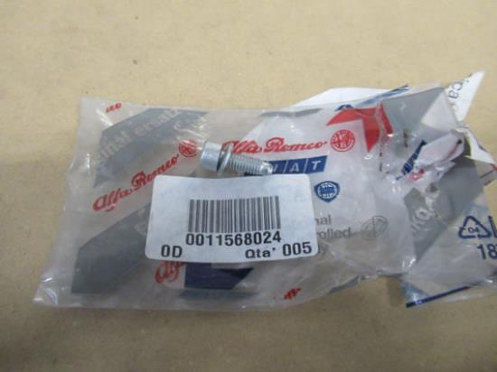 11568024 Bout met ring M6x18