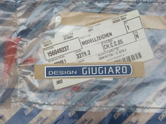 156049237 Embleem zijkant Design Giugiaro