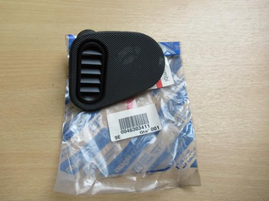 46303411 Sierstuk luchtventilatie dashboard linkerzijde