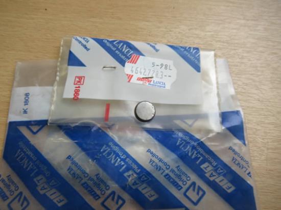 46427283 Klepstelplaatje voor ditributie