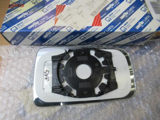 46447301 Spiegelglas linkerzijde