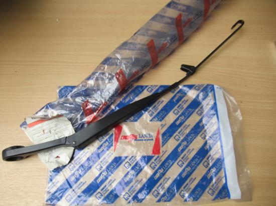 46448023 Wisserarm linksvoor