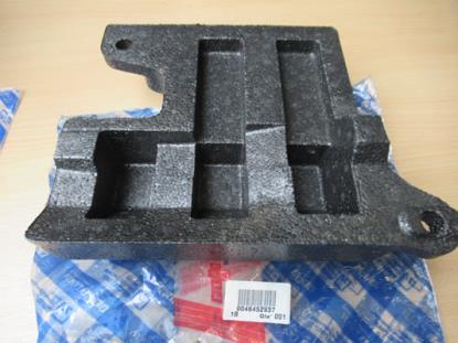 46452937 Stootblok voor achterbumper midden