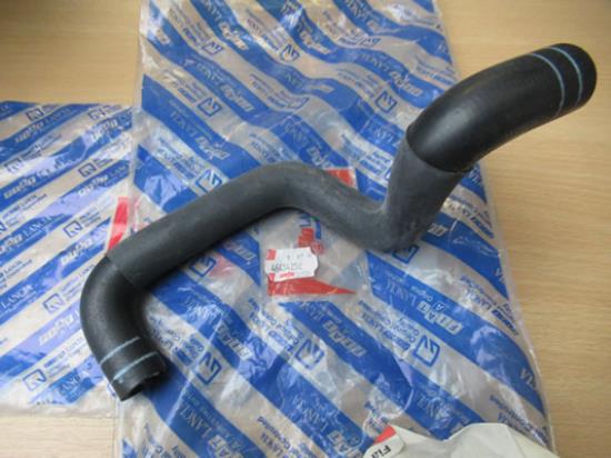 46454252 Koelslang reservoir naar waterpomp