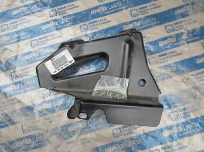 46832064 Beugel voorscherm linkerzijde