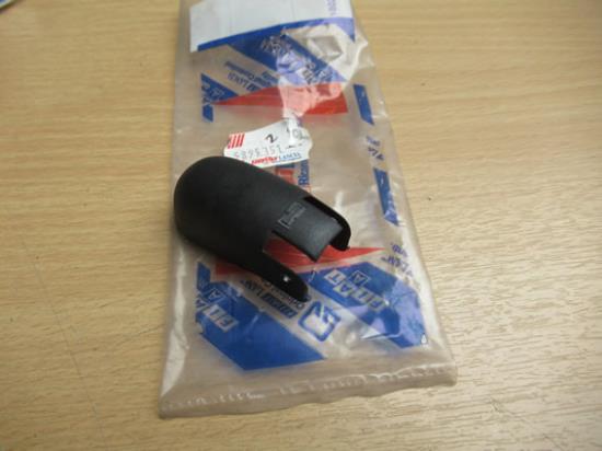 5895351 Afdekking achterwisser