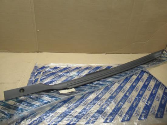 712208635 Dorpellijst rechterzijde