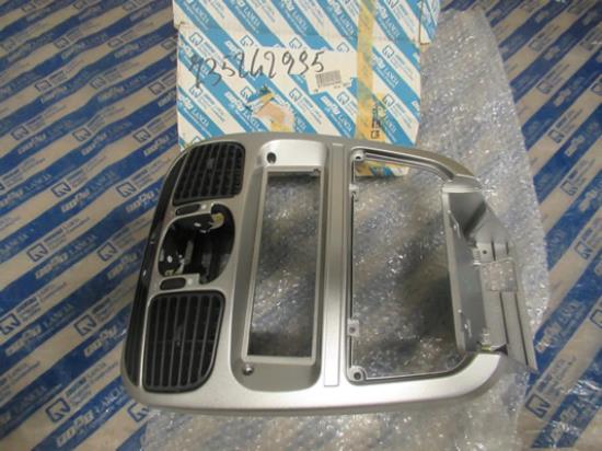 735242995 Sierstuk voor dashboard