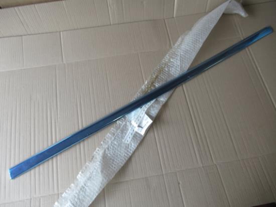 735434108 Chrome sierlijst passagierszijde