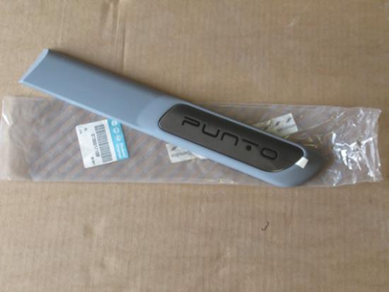 735517109 Stootstrip linksachter