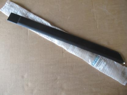 735518754 Stootstrip rechtsachter