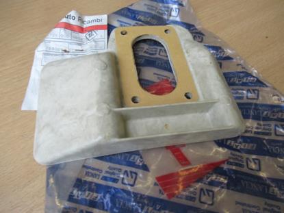 7553898 Afstandstuk carburateur