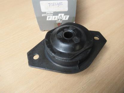 7563985 Motorsteun voorzijde