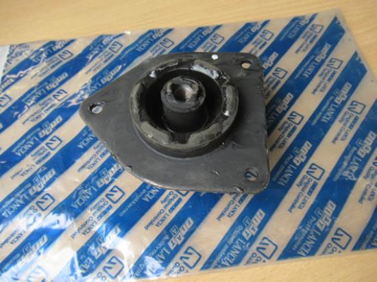 7571214 Achterste motorsteun