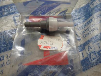 7574103 Brandstofklep