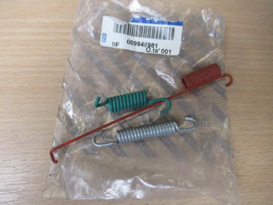 9945981 Remverenkit rechterzijde