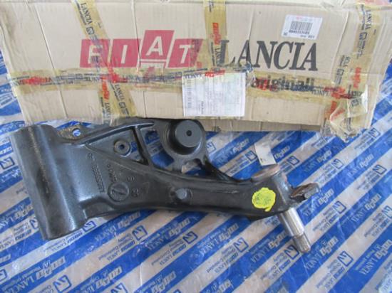 46553689 Draagarm linksachter