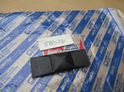 5891381 Afdekking dakopener INALFA