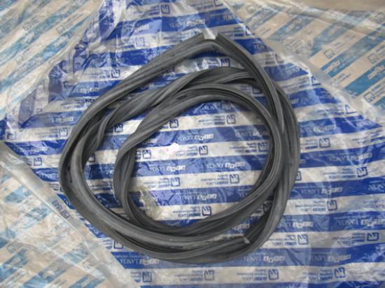 71712820 Profielrubber zijruit