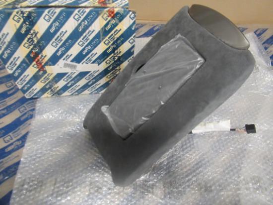 71732583 Armsteun middenconsole