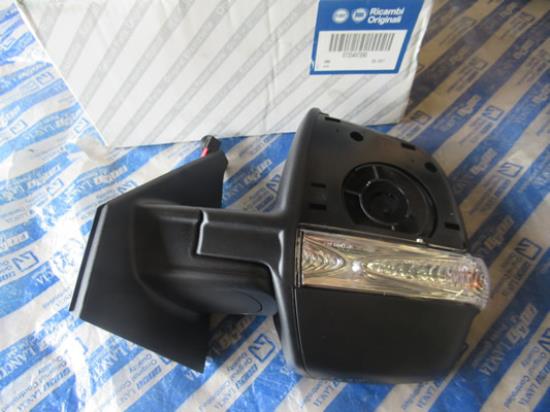 735497890 Buitenspiegel linkerzijde
