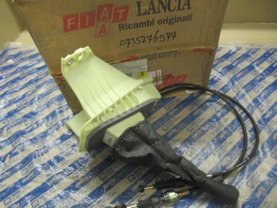 735276977 Versnellingspook behuizing incl schakelkabels